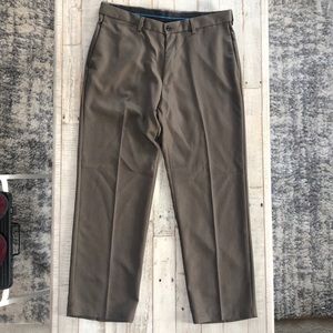 Men’s 34x29 brown Haggar dress pants